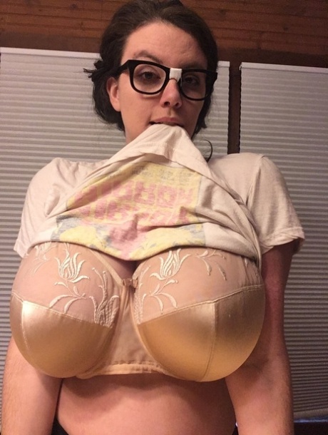 mega boobs art porn images