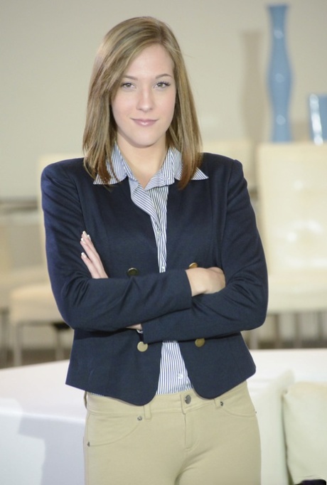 Molly Manson xxx actress image