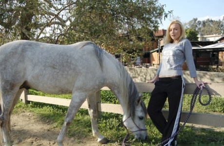 country girl free nude gallery