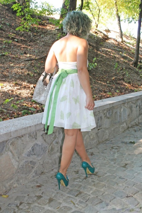 mom bent over art nude img