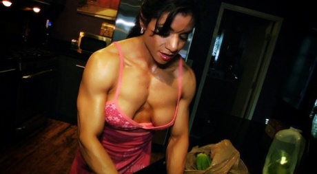 Marina Lopez pornstar pretty photos