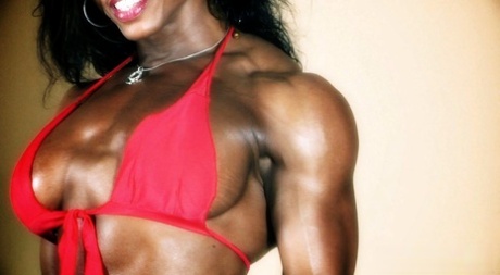 bikini fitness beautiful porn photo