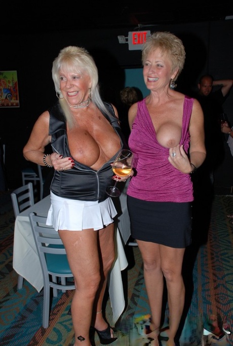 old granny tits free naked image
