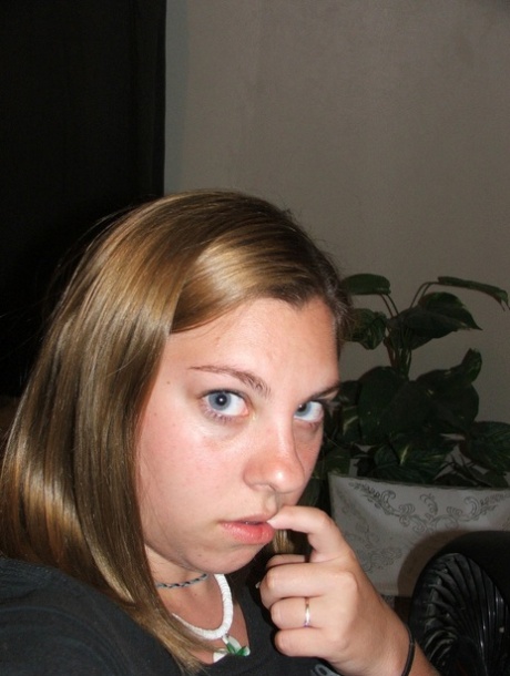 chubby face hot porn pictures