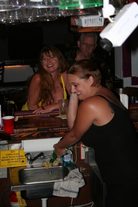 amateur swingers exclusive galleries
