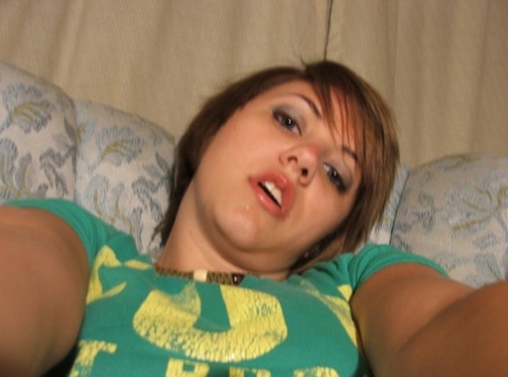 cute face naked pic
