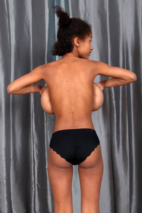 skinny saggy tits hot porn photo