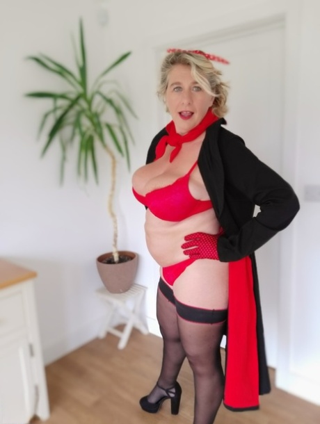 vintage mature sexy xxx galleries