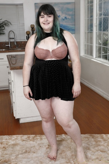 bbw skirt erotic picture