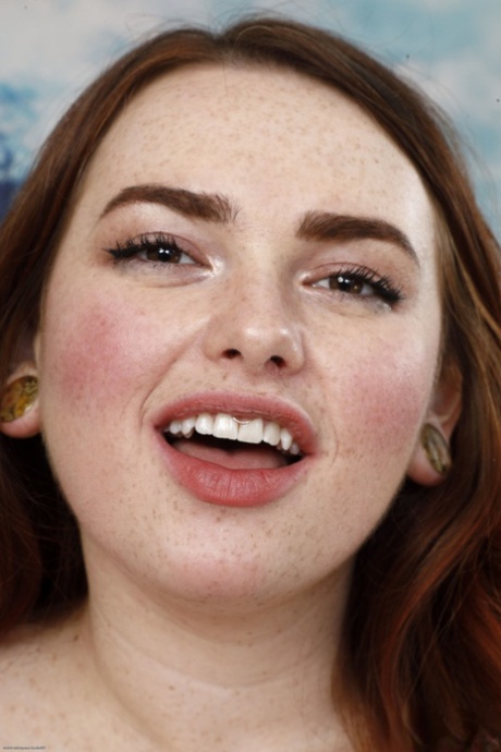 chubby face naked galleries