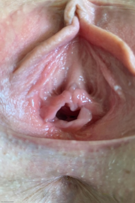 girlfriend pussy hot porn picture