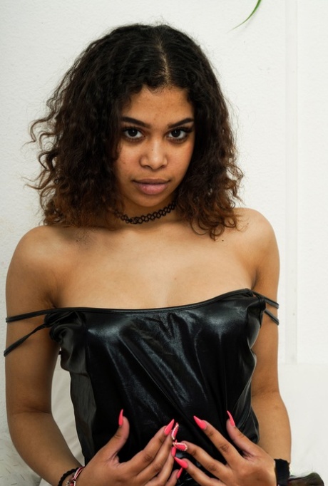 light skin ebony teen free xxx photo