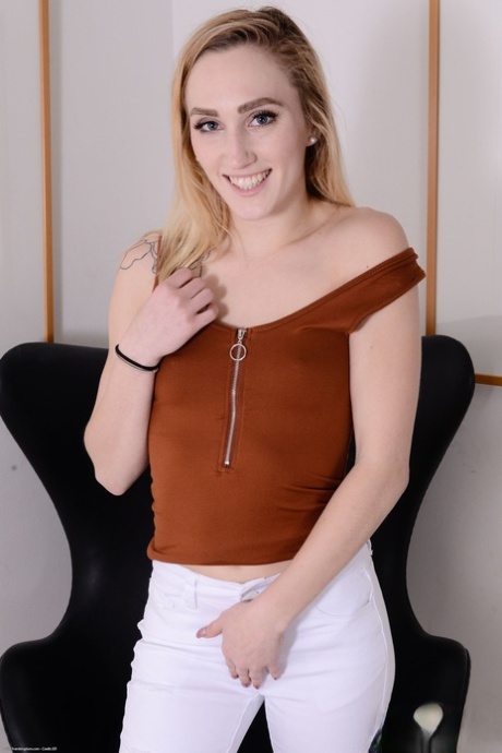 Victoria Gracen pornstar hot img