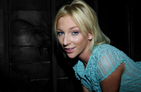 Alexa Lynn model pretty gallery