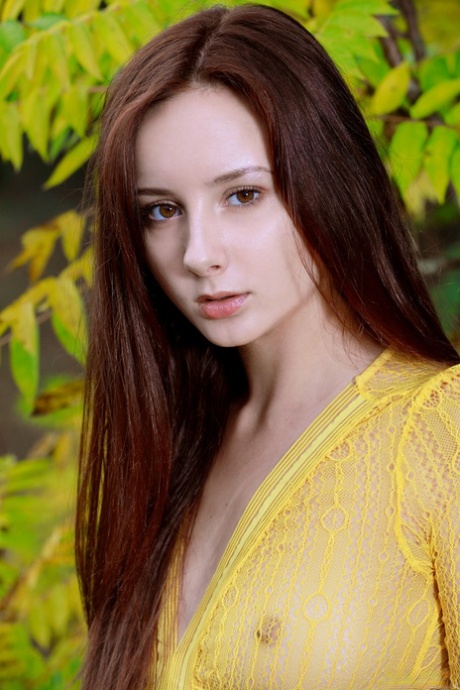 pale teen porn picture