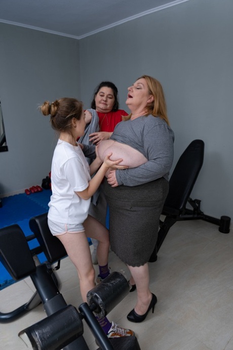 bbw skirt beautiful porn image
