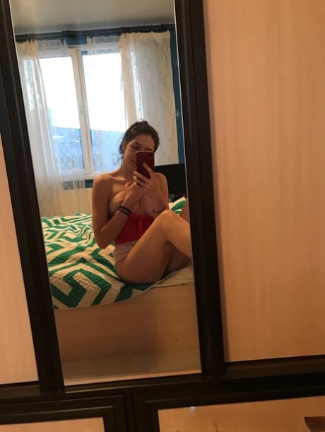 homemade selfie porn picture