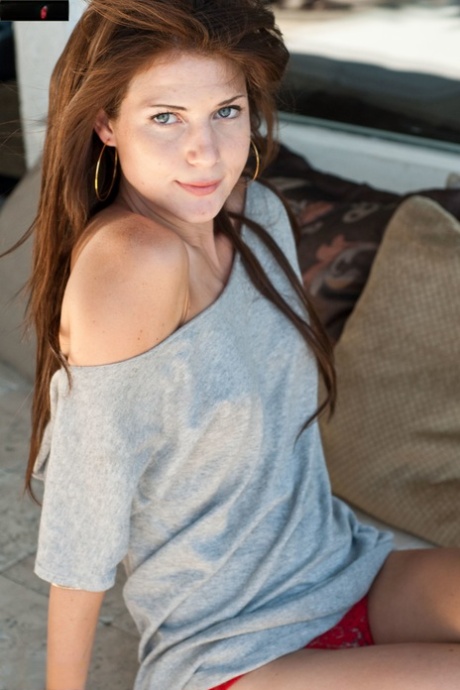 Jenni Lee top pornstar photos