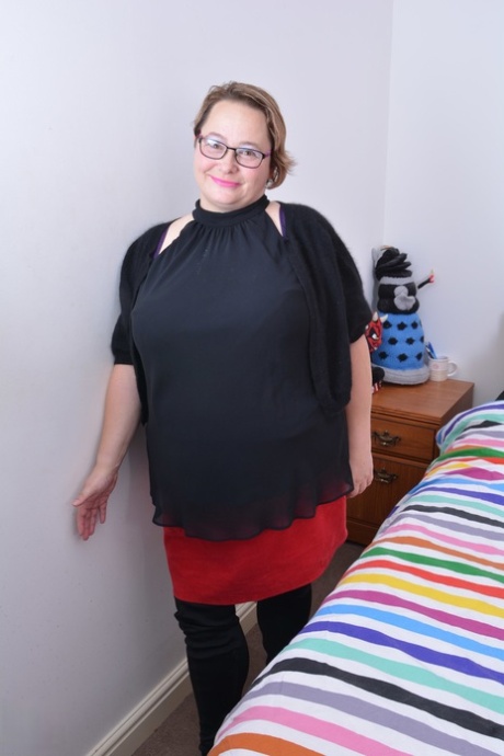 chubby glasses hot sex galleries