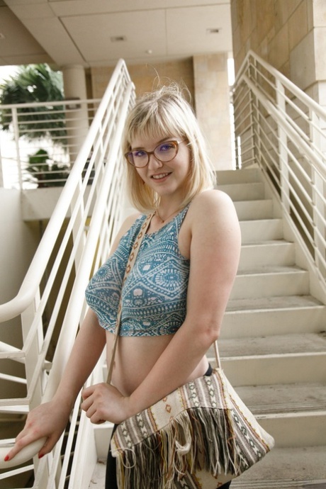 nerdy milf free porn photo