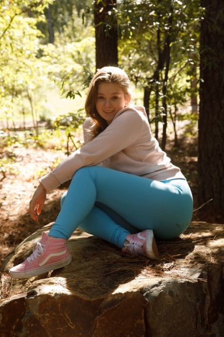 amateur yoga pants free xxx image