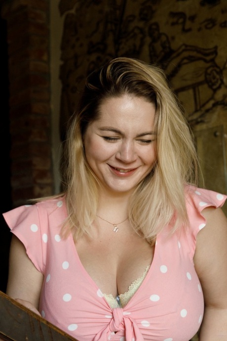 downblouse pornos picture