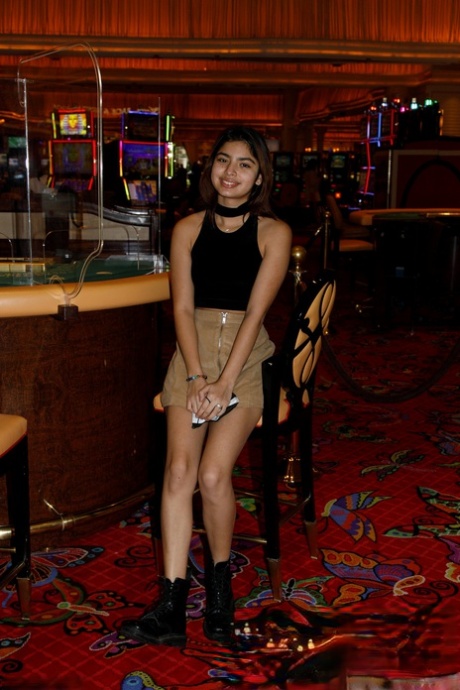 indian teen free pictures