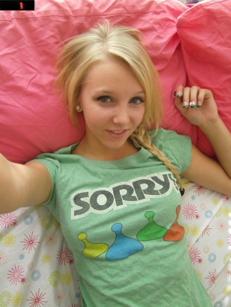 amateur teen selfie sex img