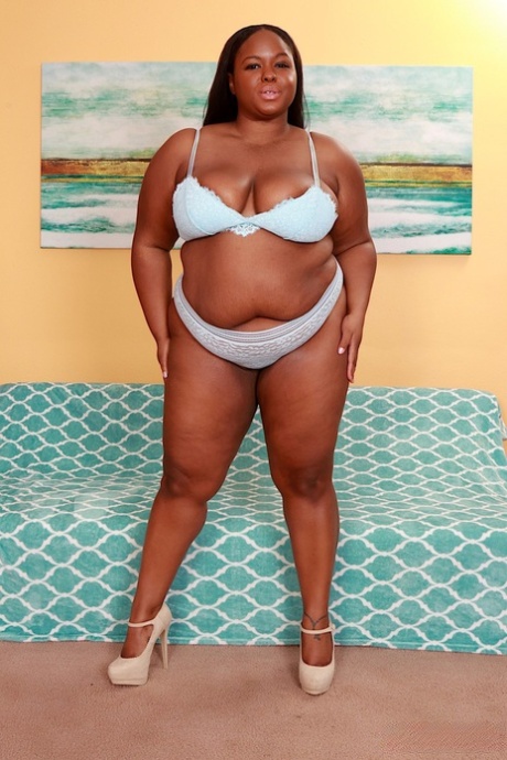 tall ebony hd photo