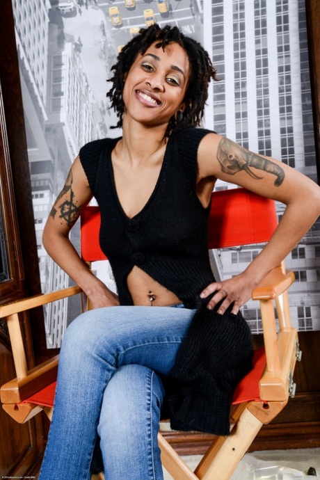 ebony jeans hot xxx photo