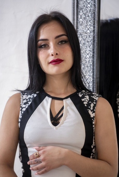 Maria Wars pornstar high quality images