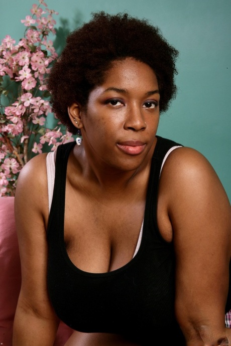 chubby black teen free sexy gallery