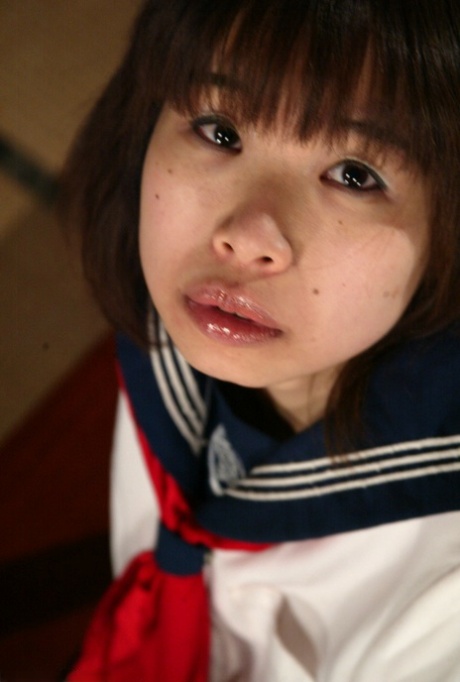 japanese schoolgirl sexy naked picture