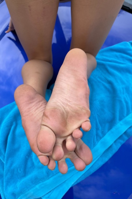 asian feet free gallery