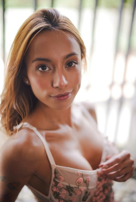 Camila Luna pornstar erotic image