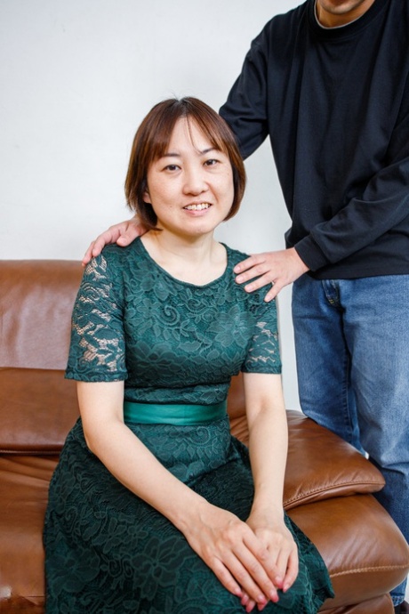 asian housewife hot sex pictures