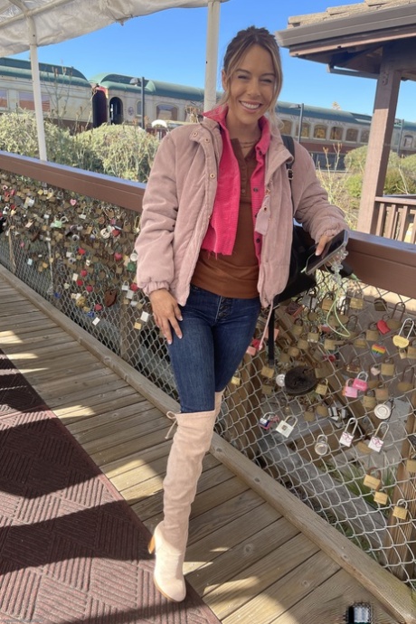 natural milf free sexy img