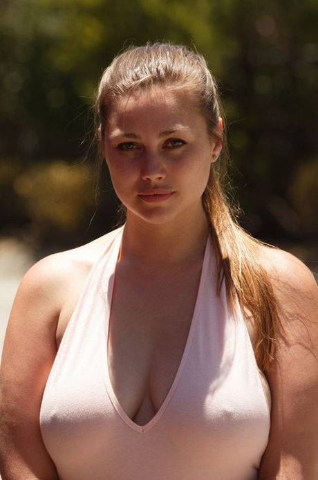 Lillias Right beautiful pornstar pic