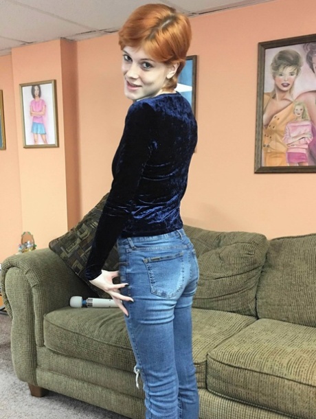 Ava Little model porn pictures
