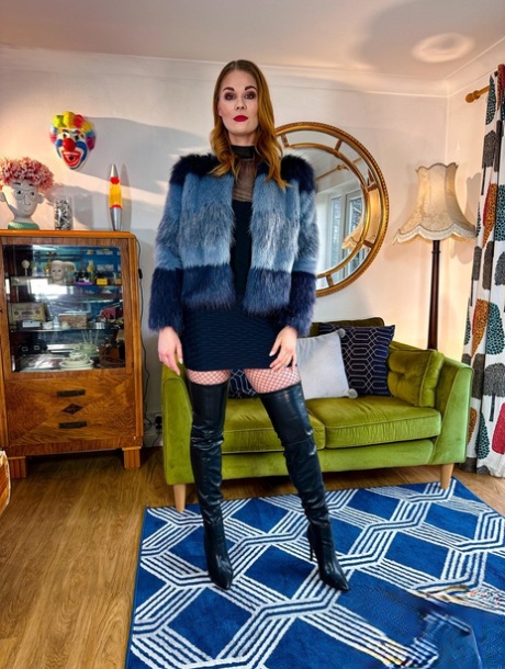 leather skirt free xxx photos