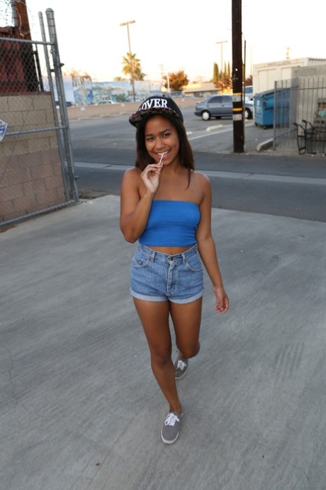 black amateur top pic