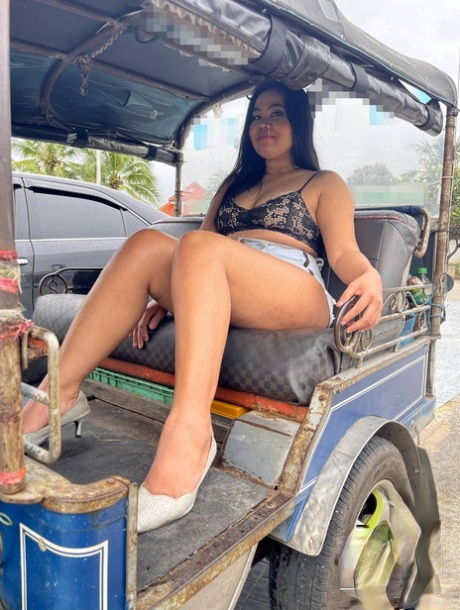 thai milf beautiful porn pictures