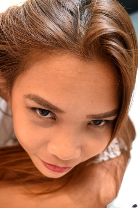 cute face sexy nudes photo