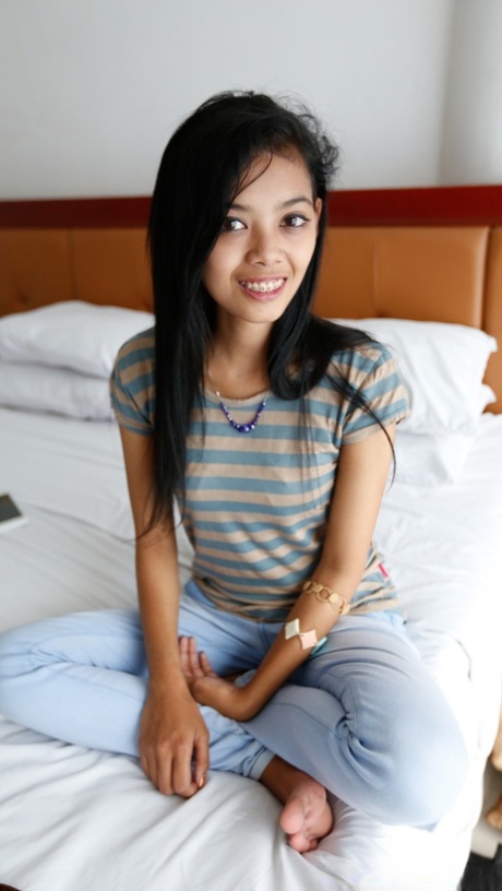 pinay adult pic