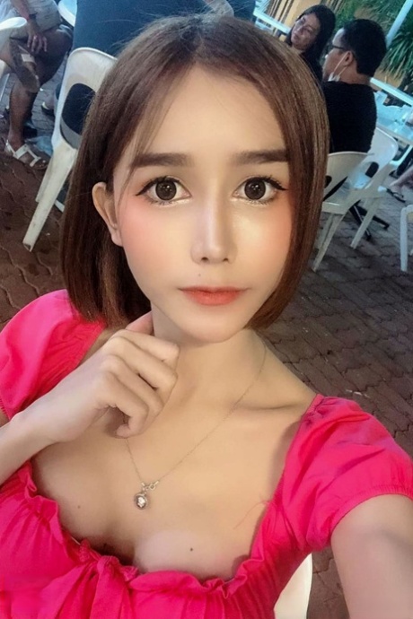 petite ladyboy porno pics