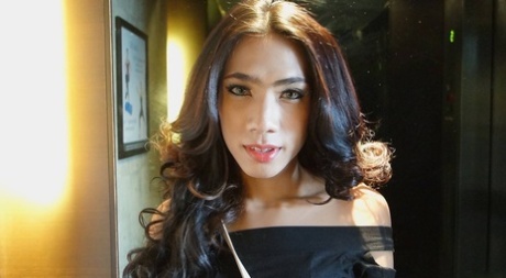 sexy ladyboy pornos photo
