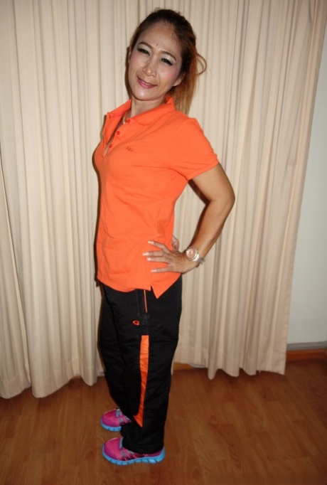 thai milf beautiful nude pics