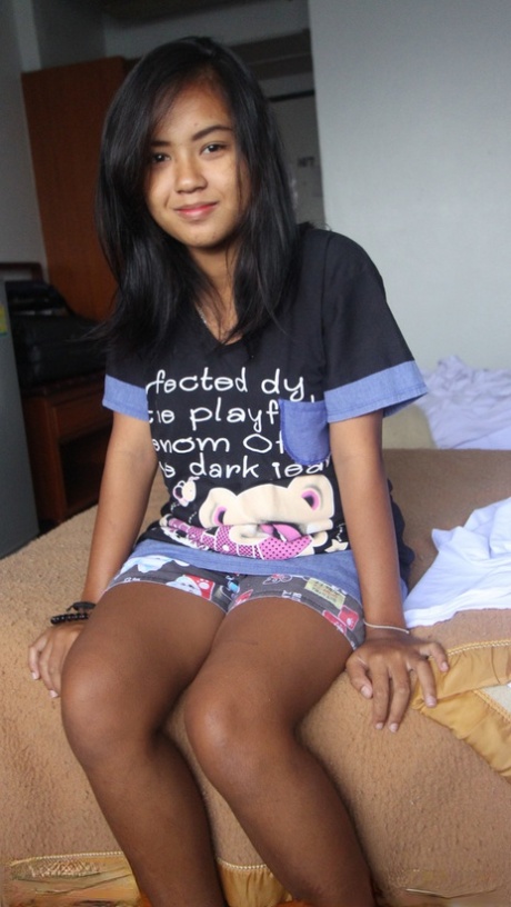 asian shorts porn gallery