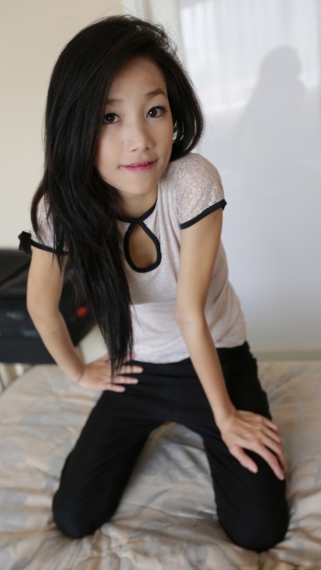 asian teen perfect picture