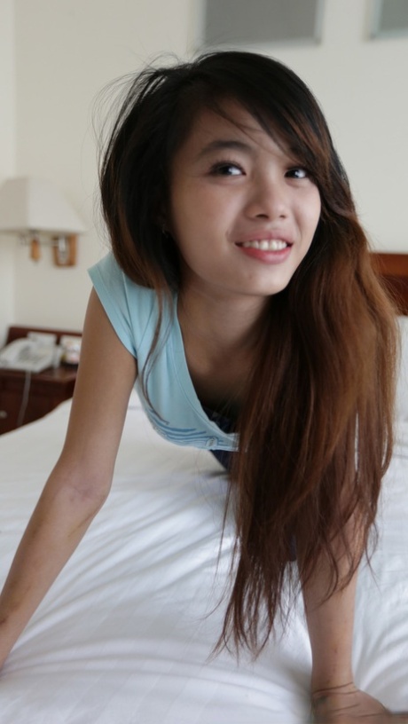 thai teen art naked photo